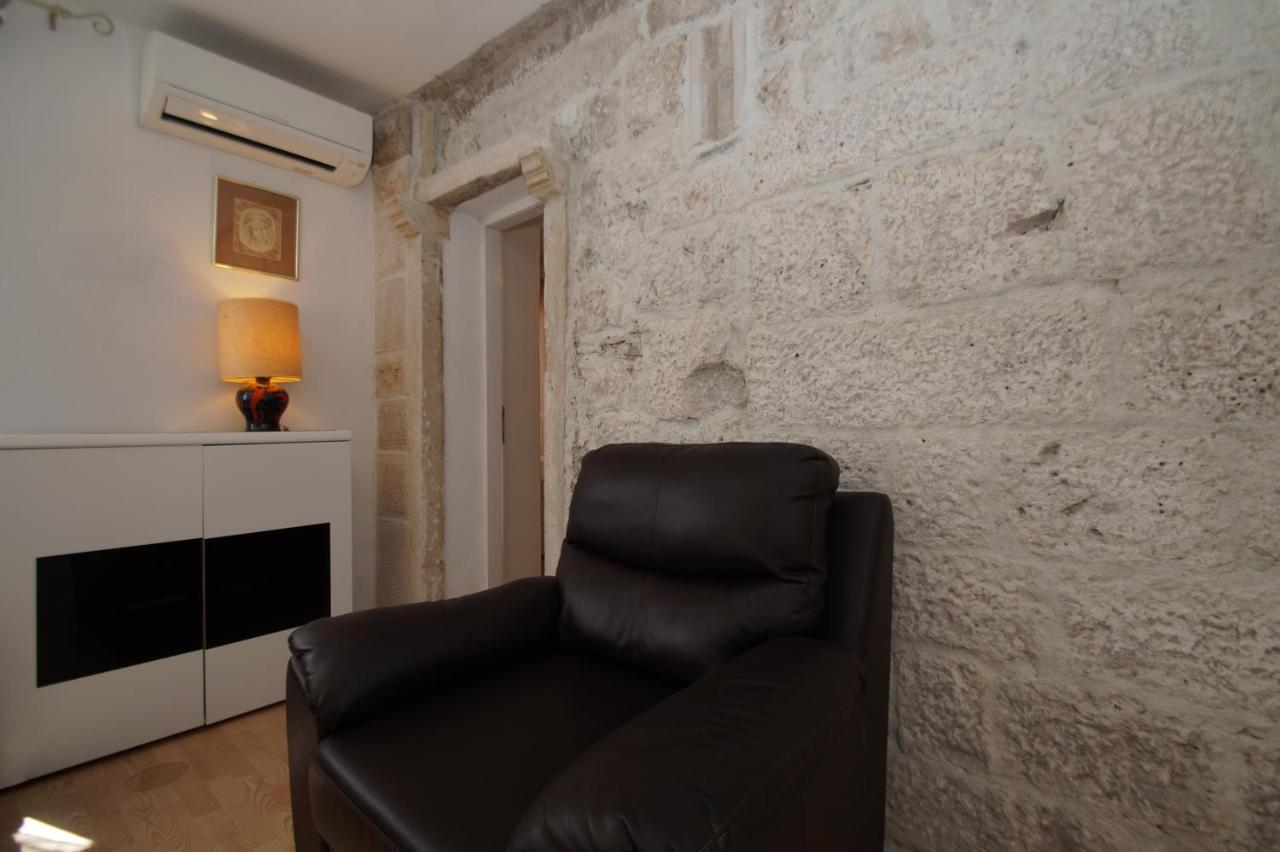 Guest House Holiday Đảo Korčula Ngoại thất bức ảnh